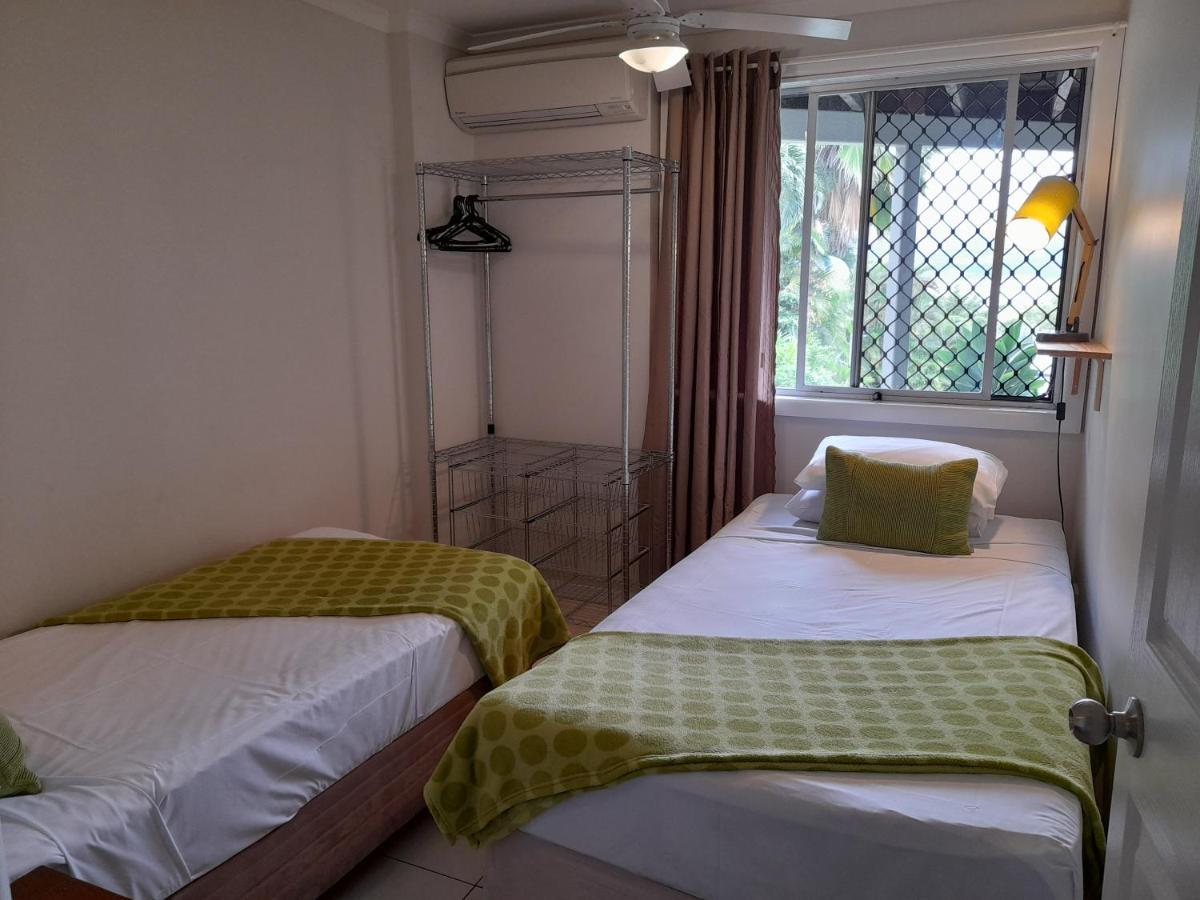 Airlie Apartments Airlie Beach Exterior foto