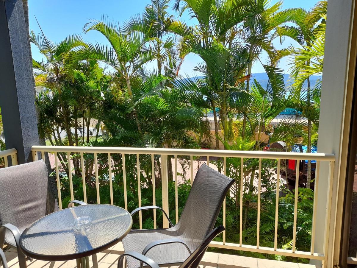 Airlie Apartments Airlie Beach Exterior foto