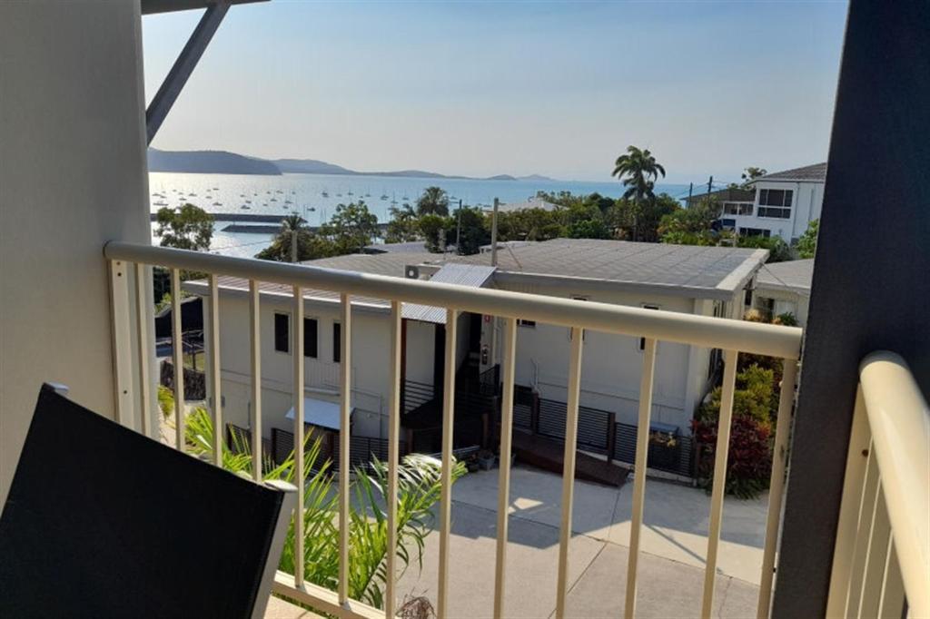 Airlie Apartments Airlie Beach Exterior foto