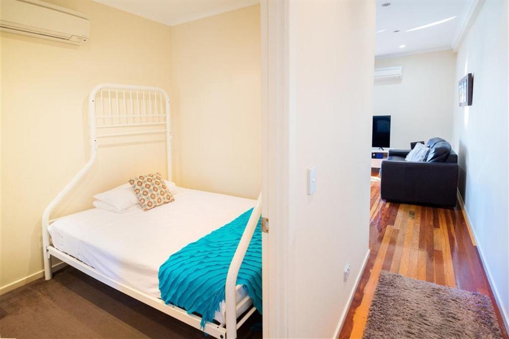 Airlie Apartments Airlie Beach Exterior foto