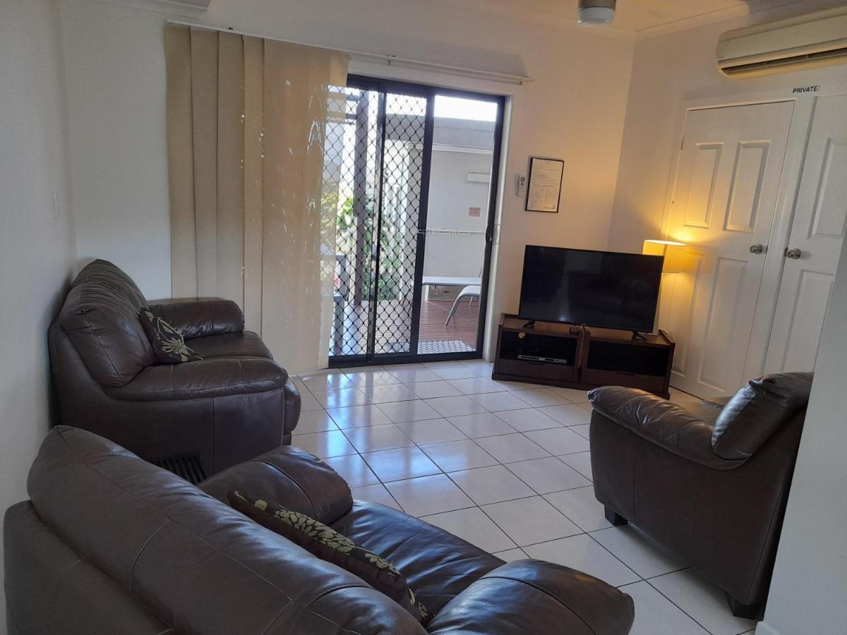 Airlie Apartments Airlie Beach Exterior foto