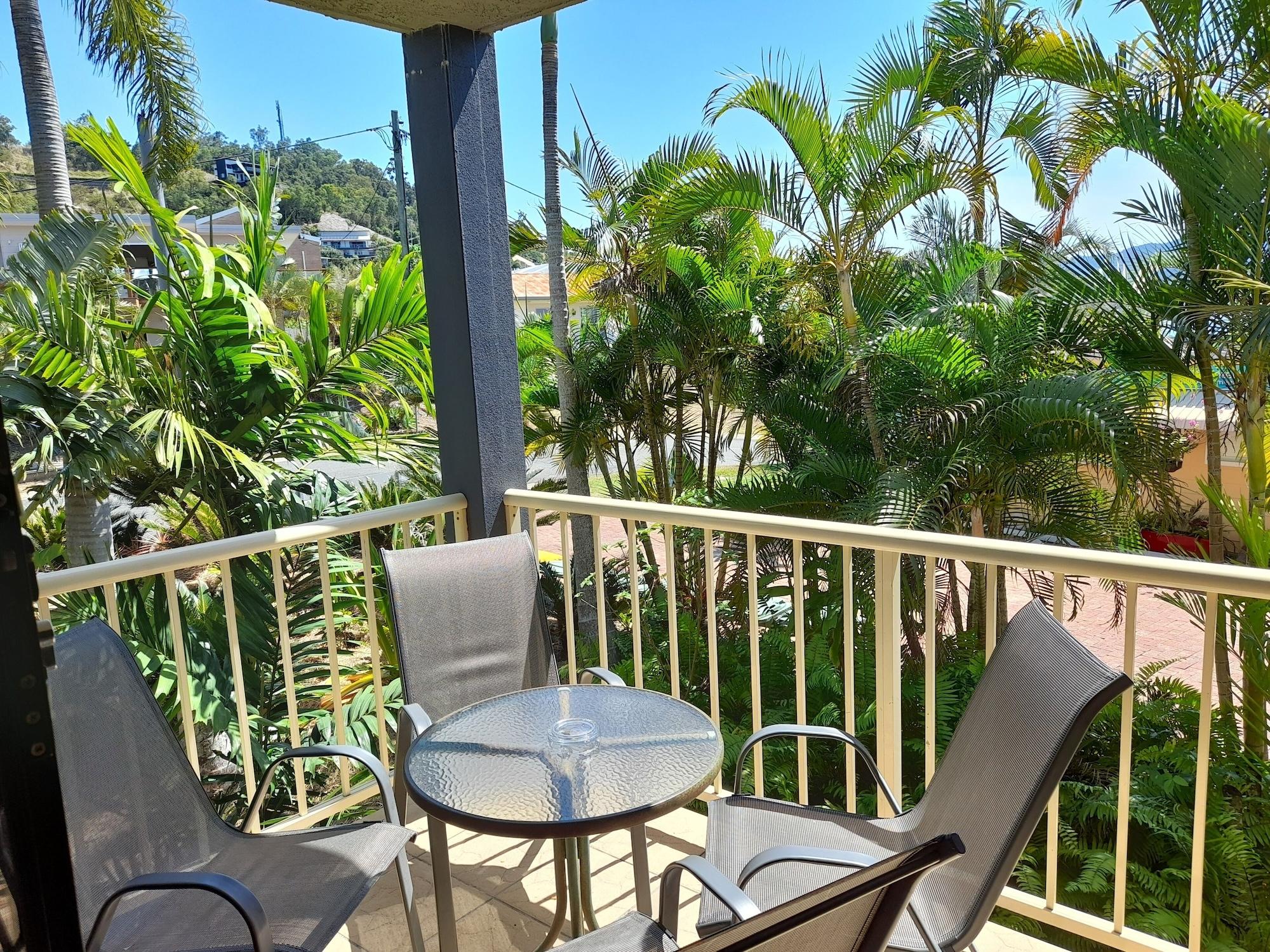 Airlie Apartments Airlie Beach Exterior foto