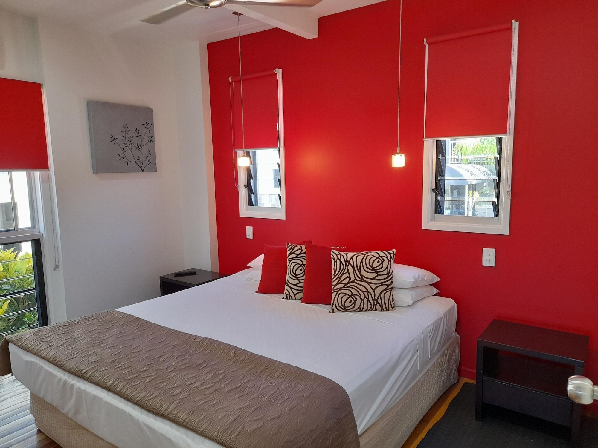 Airlie Apartments Airlie Beach Exterior foto