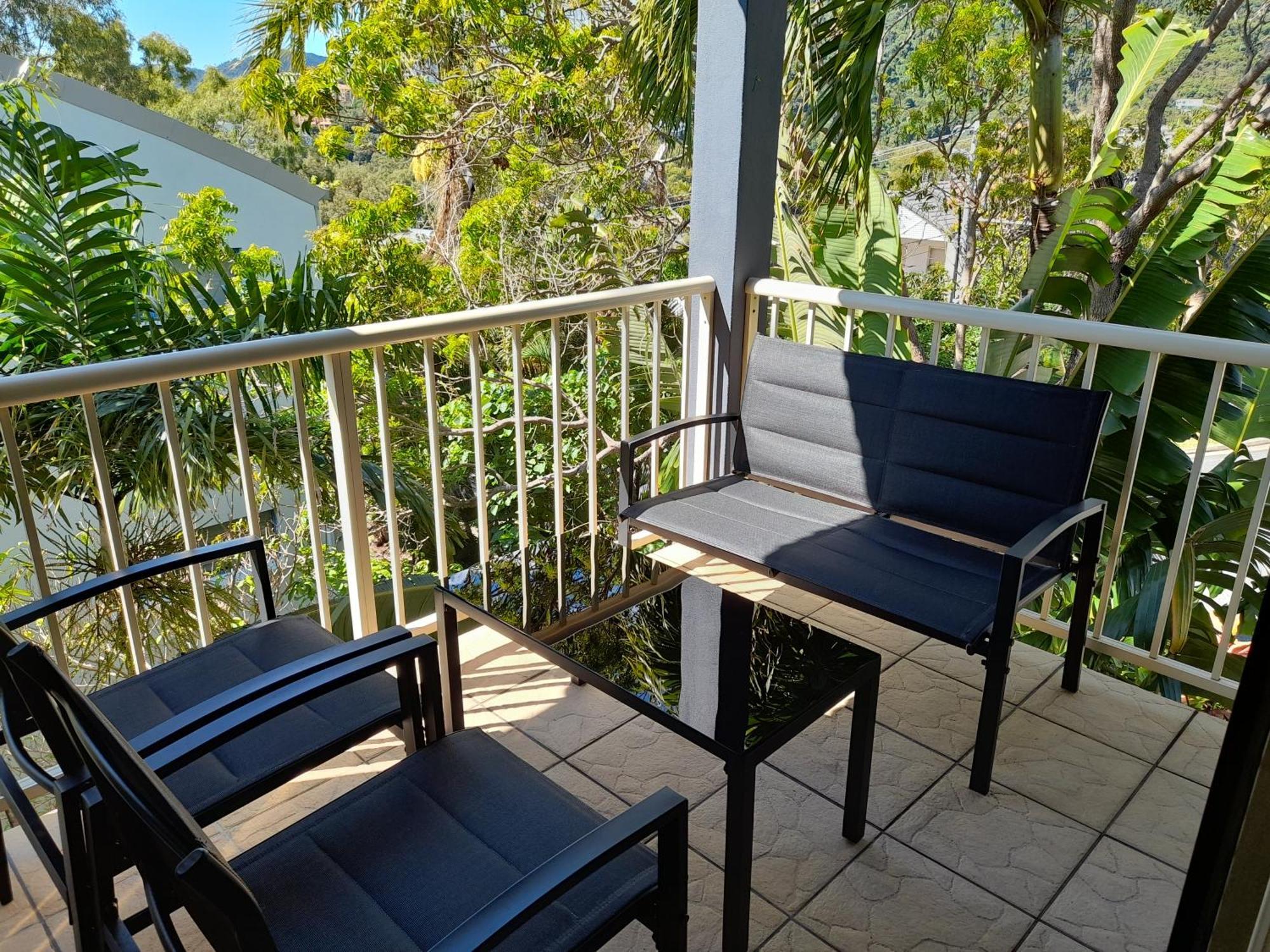 Airlie Apartments Airlie Beach Exterior foto