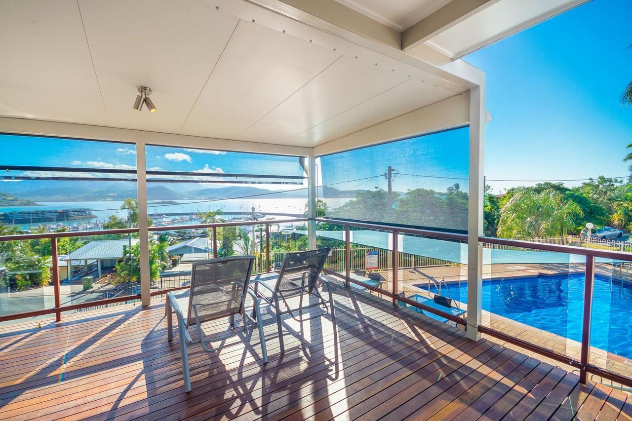 Airlie Apartments Airlie Beach Exterior foto